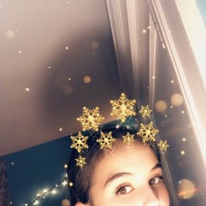 Meet your Posher, Ella